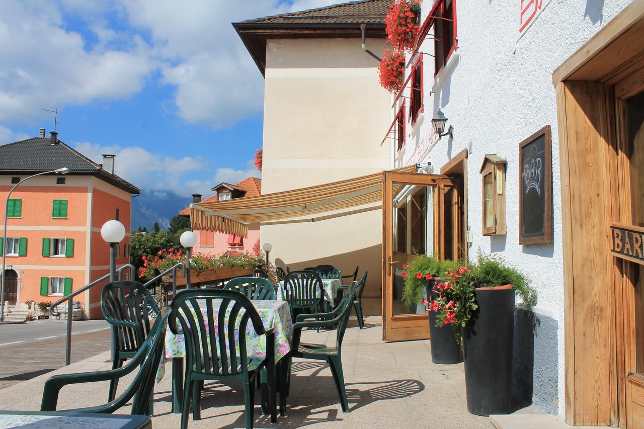 Albergo Bellaria Lavarone Exterior photo